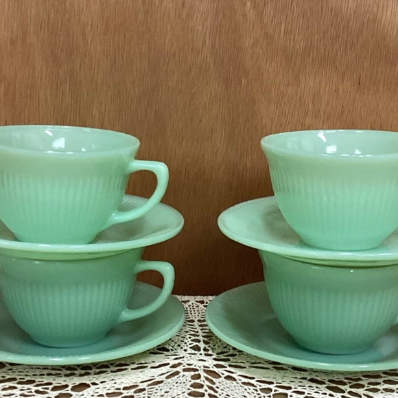 Fire King Jadeite Tea Cup & Saucer (set of 4) - Picture 2 of 7